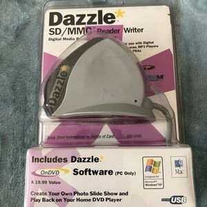 Dazzle CompactFlash Reader/Writer Digital Media Reader Software DM-8000 NEW